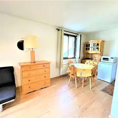 La Salle-les-alpes, 1 Pièce, 4 Personnes - Fr-1-330f-90 Appartement *